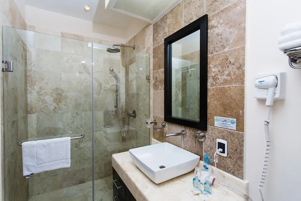 Oceanfront El Faro Surf 302 Apartment Playa del Carmen