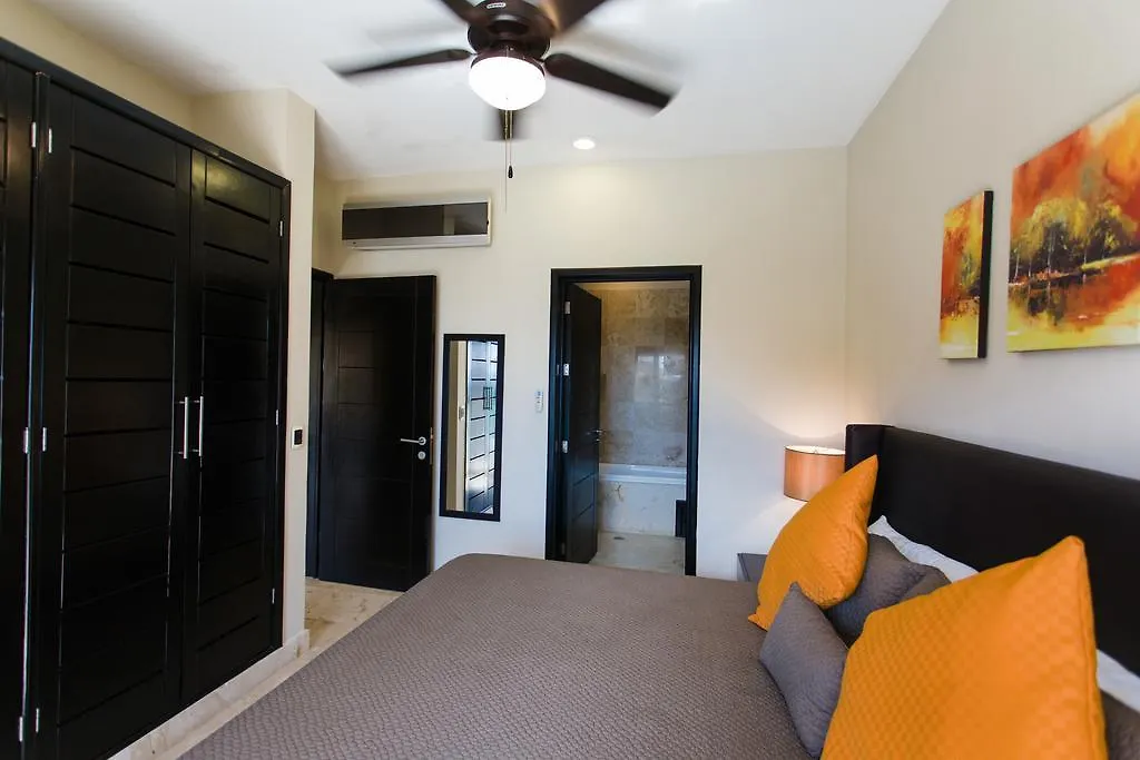 Oceanfront El Faro Surf 302 Apartment Playa del Carmen